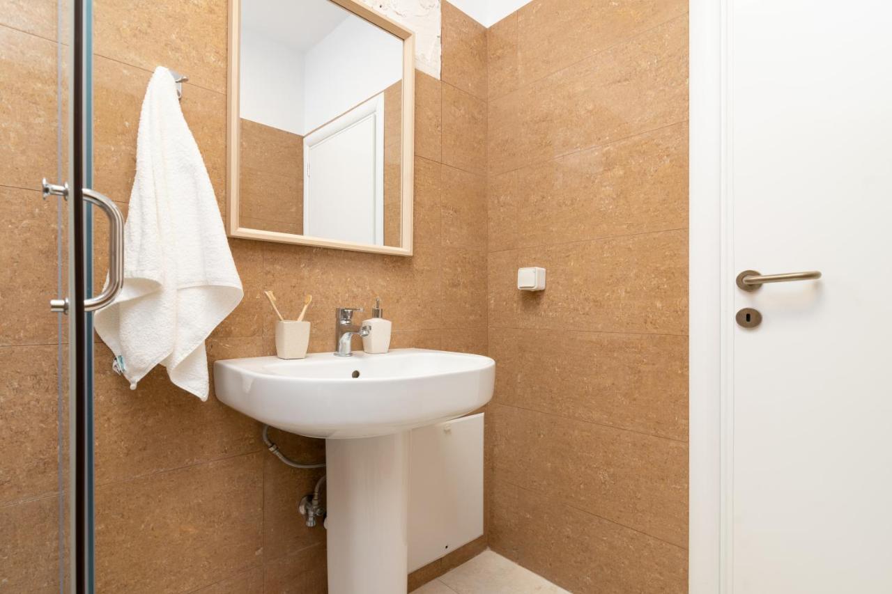 Appartement Lungo Mare à Gennadi Extérieur photo