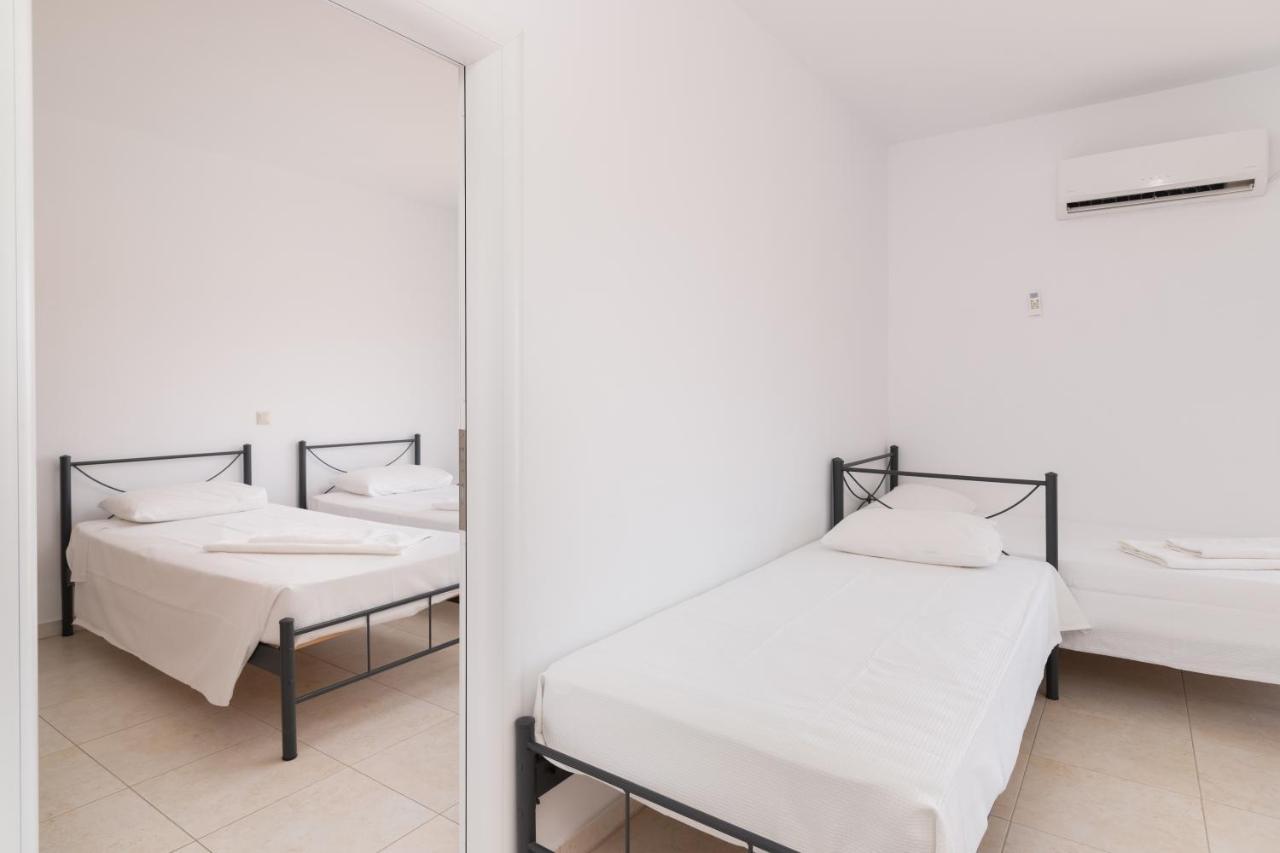Appartement Lungo Mare à Gennadi Extérieur photo