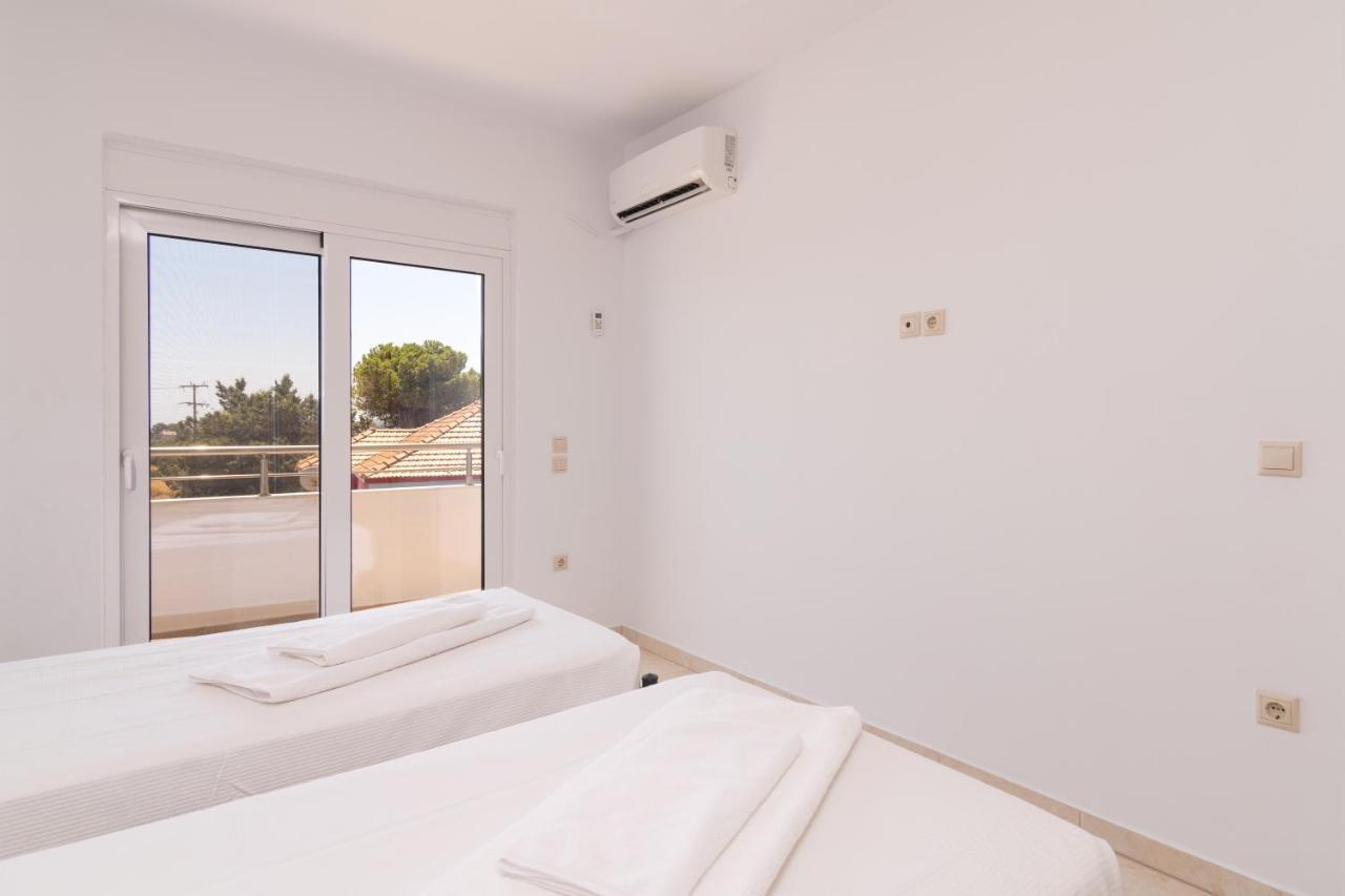 Appartement Lungo Mare à Gennadi Extérieur photo