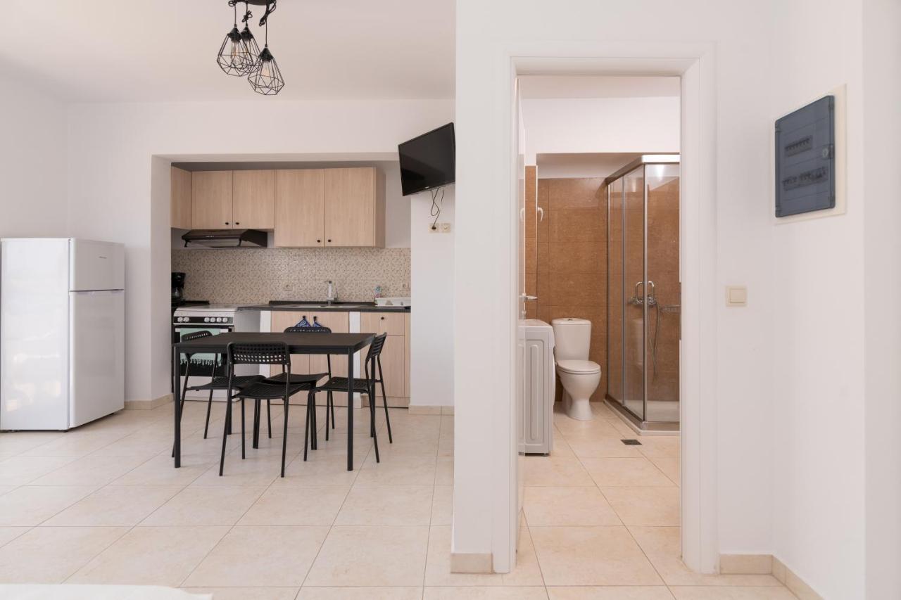 Appartement Lungo Mare à Gennadi Extérieur photo
