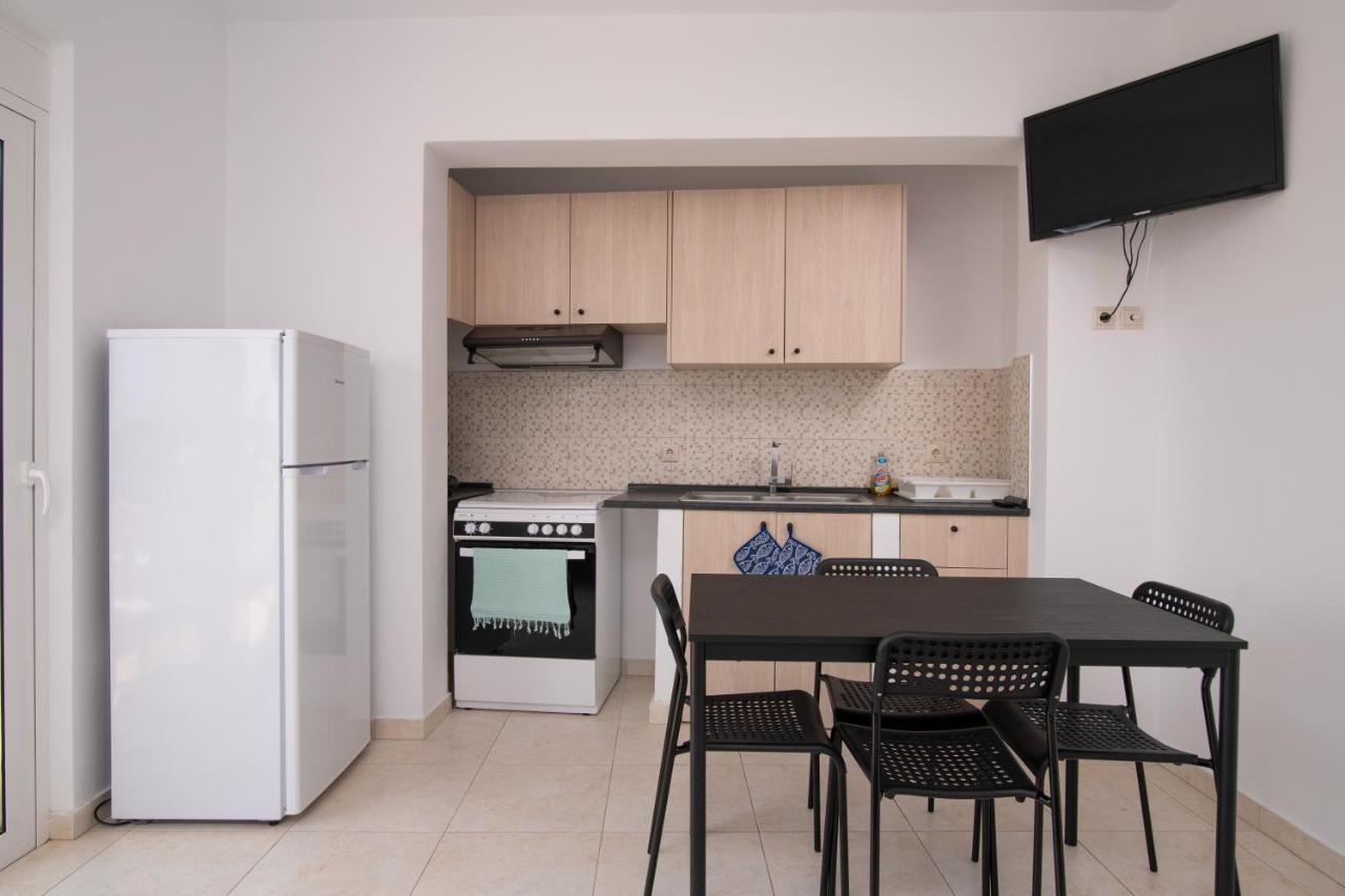 Appartement Lungo Mare à Gennadi Extérieur photo