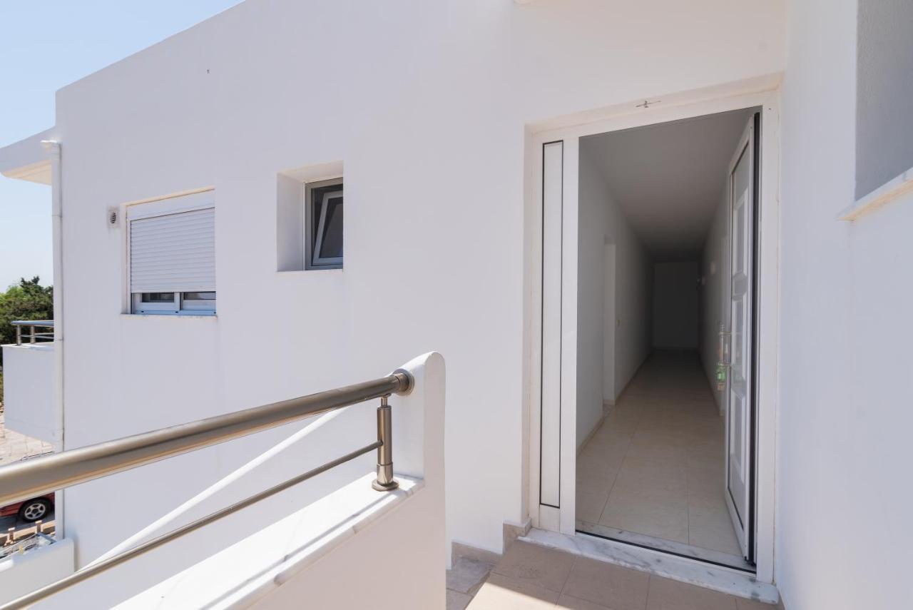 Appartement Lungo Mare à Gennadi Extérieur photo